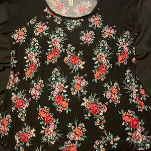 Black/flower shirt
